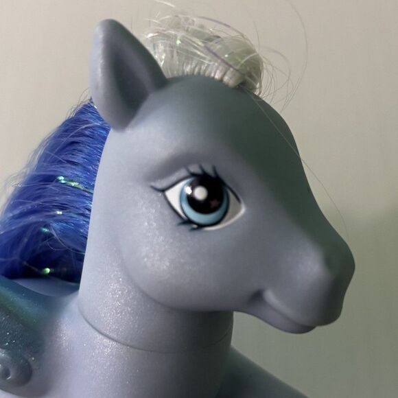 My Little Pony G3 Silver Glow 2005 China Single Magnet Hasbro Vintage - Picture 7 of 8